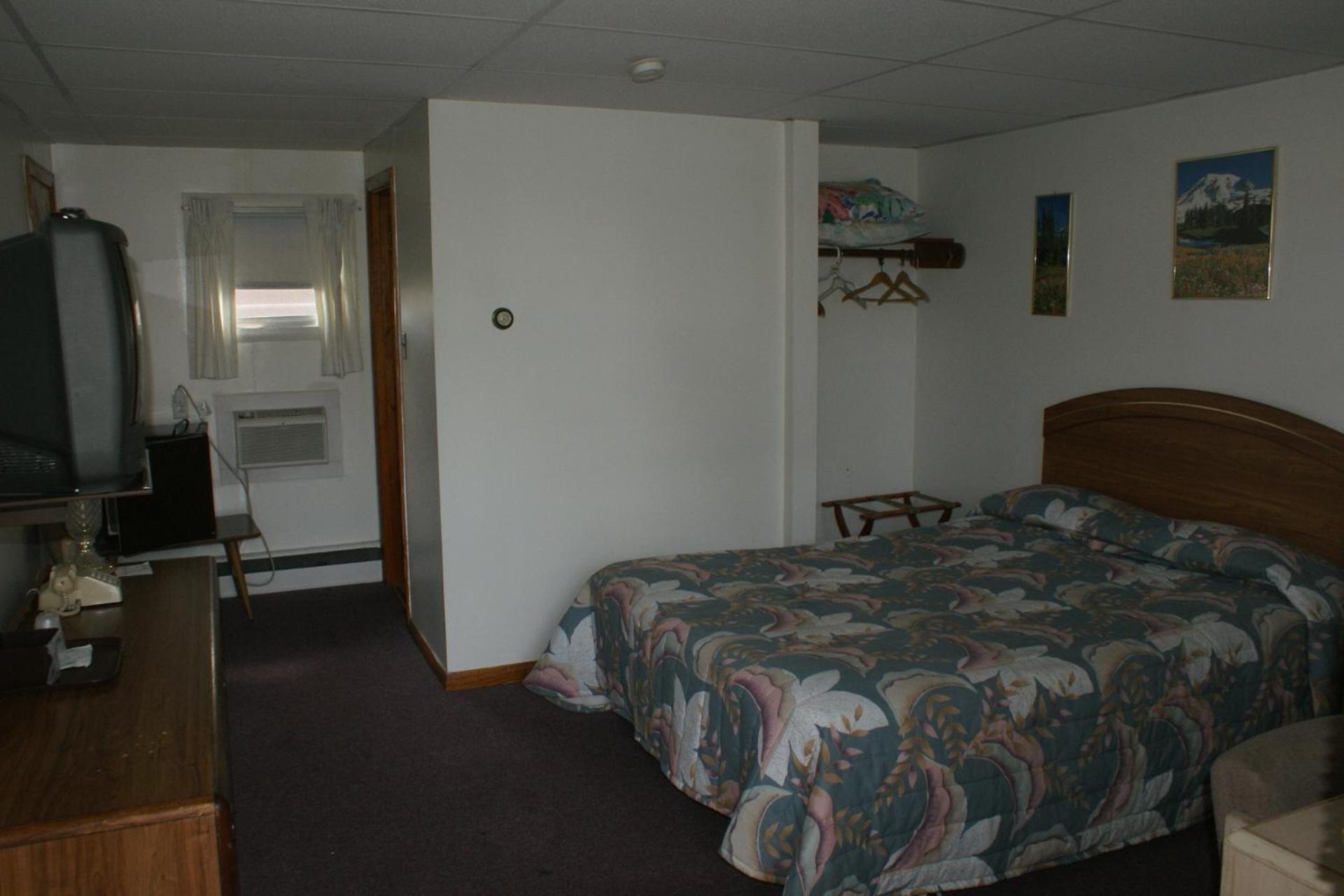Northern Peaks Motor Inn Горем Экстерьер фото