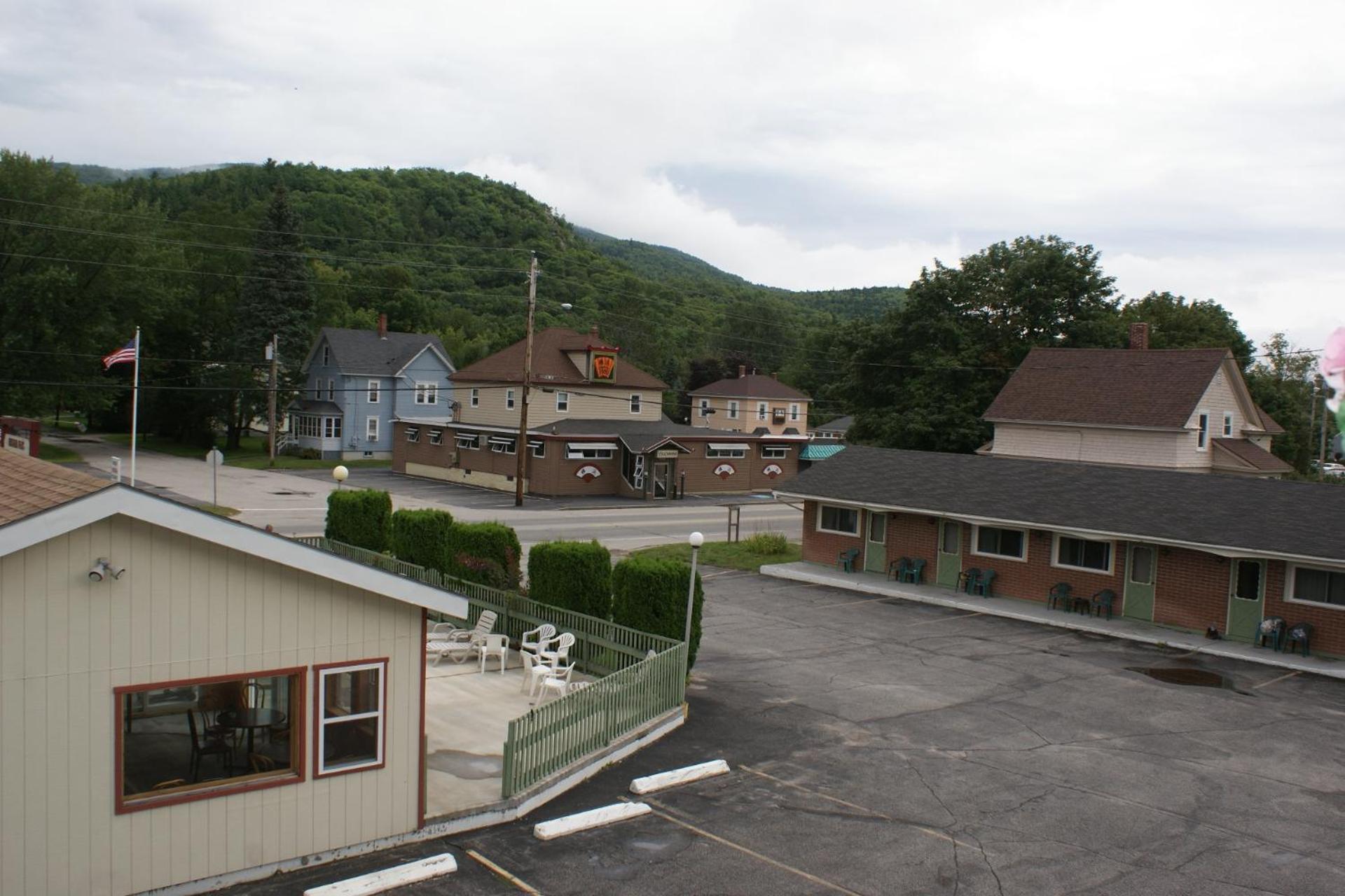 Northern Peaks Motor Inn Горем Экстерьер фото